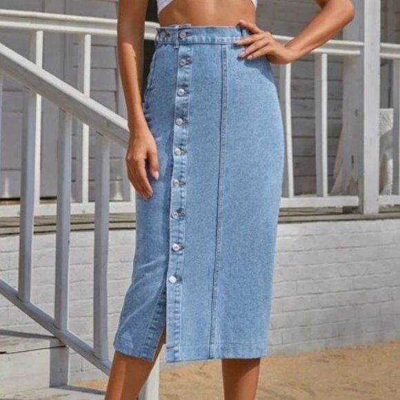 Button Detailed Pencil Skirt Light Denim - Picture 3 of 8